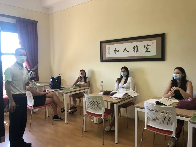 Dr. Zhao és tanítványai